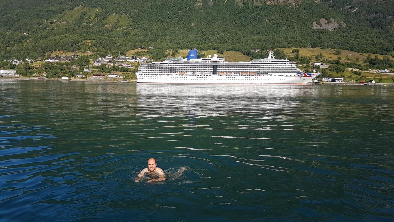 Nesset Fjordcamping Olden Extérieur photo